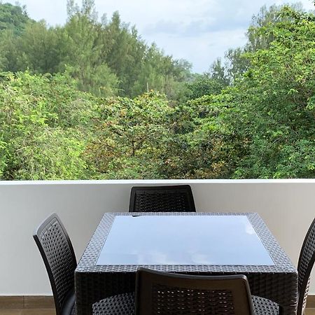 Cam Getaway Villa Anse la blague Exterior foto